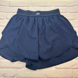 ALO shorts, athletic pants, yoga wear, women's size L
